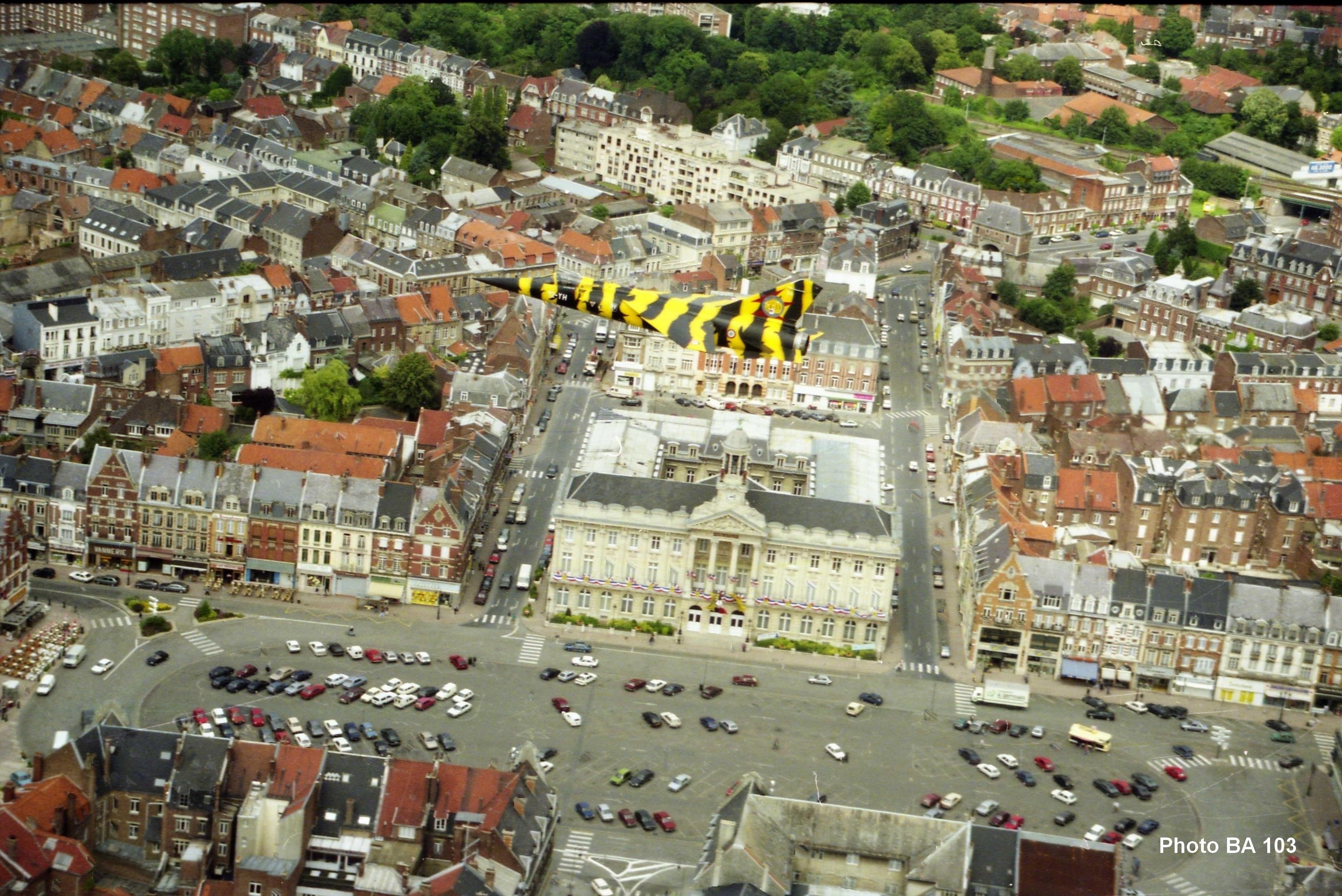 F1C_YH_au dessus_de_Cambrai.jpg